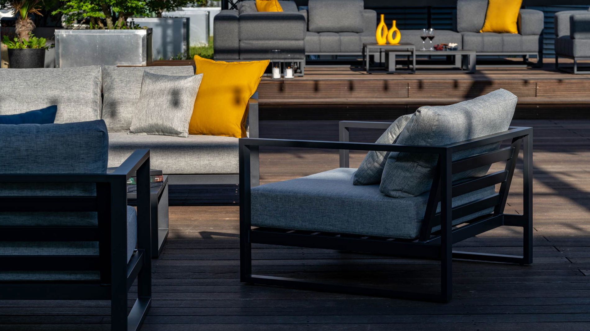 Stylish Garden Furniture Set MATTEO XL arteliadesign.co.uk